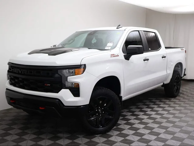 2024 Chevrolet Silverado 1500 Custom Trail Boss