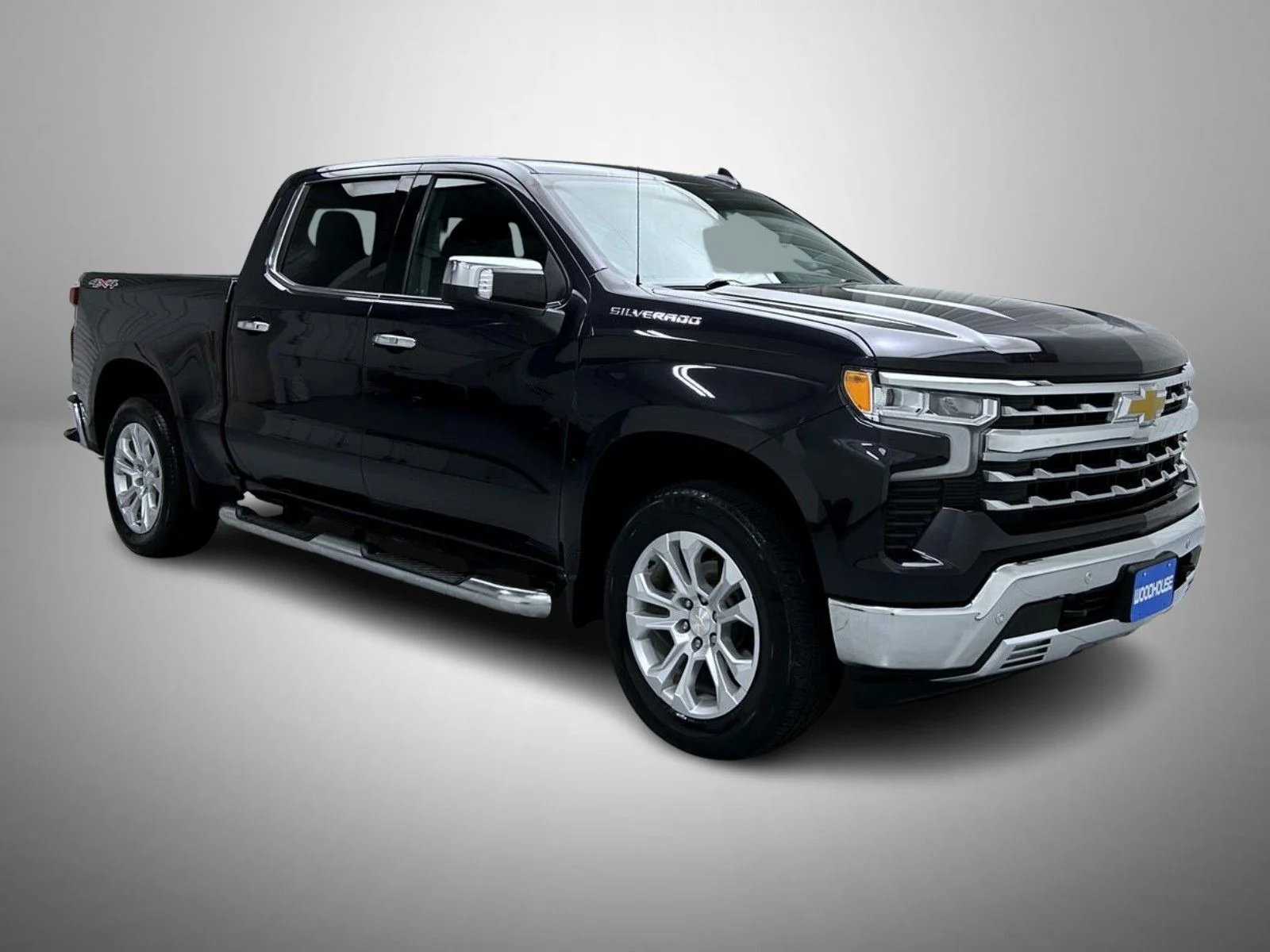 Used 2024 Gray Chevrolet LTZ image 3