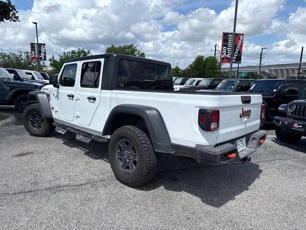 Used 2023 White Jeep Mojave image 16