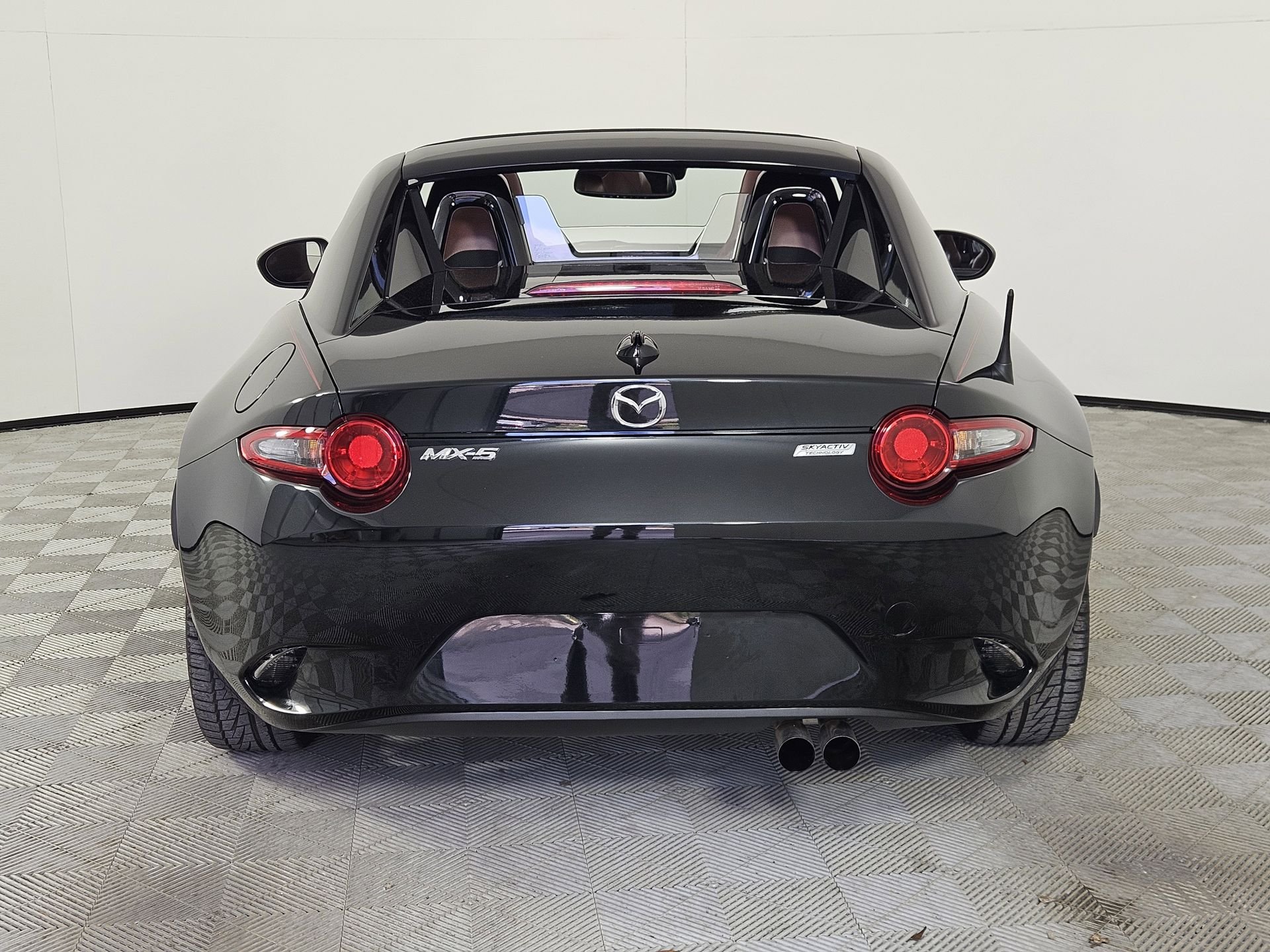 Used 2018 Black Mazda Grand Touring image 6