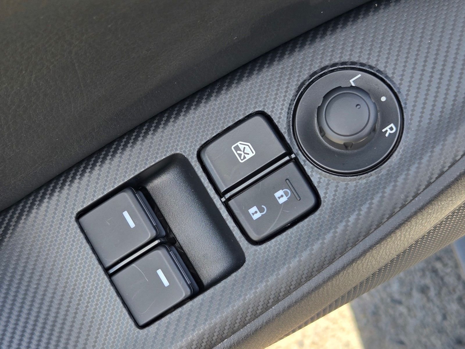 2025 Mazda MX-5 Miata Club - Photo 13