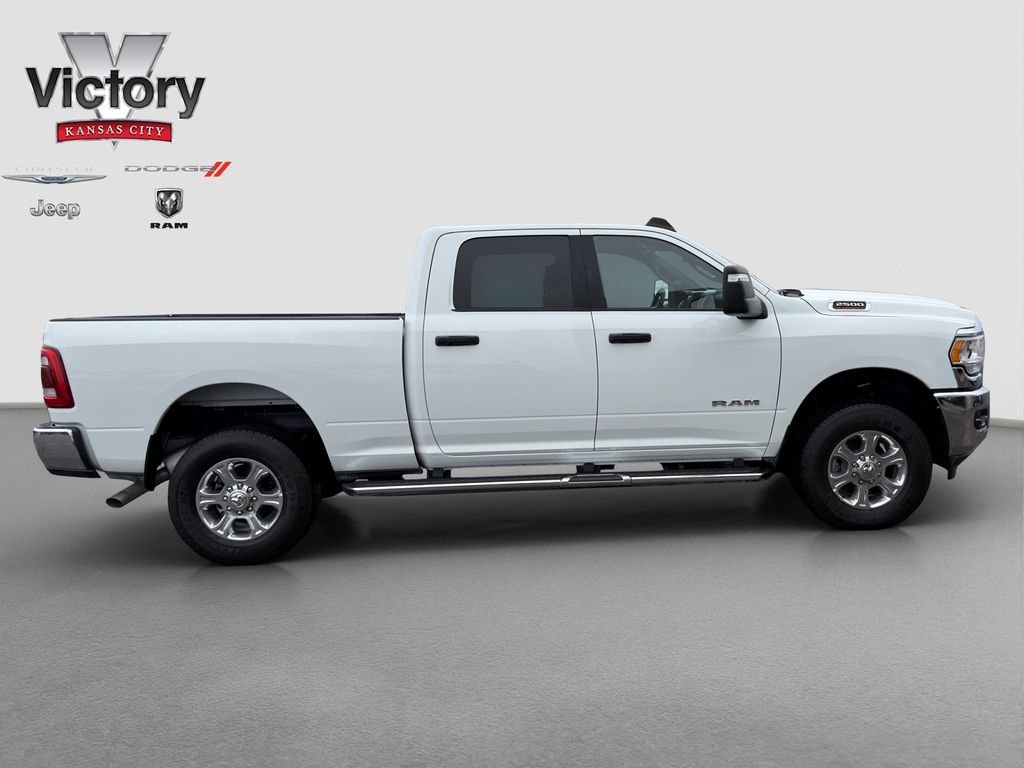 Used 2024 White Ram Big Horn image 8
