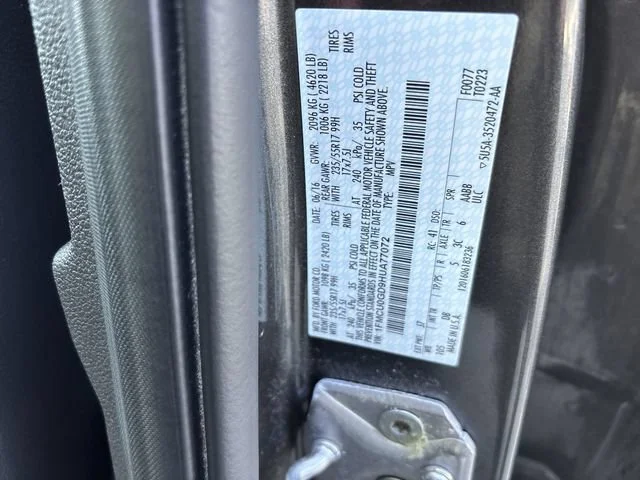Used 2017 Shadow Black Ford SE image 15