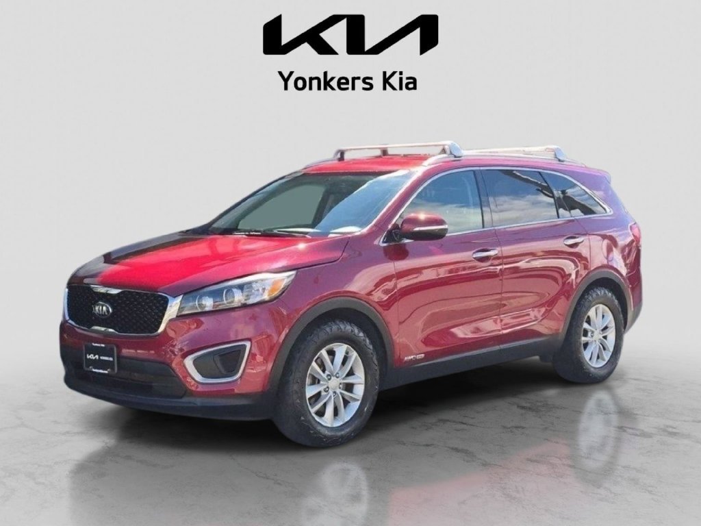 Used 2017 Red Kia LX image 1