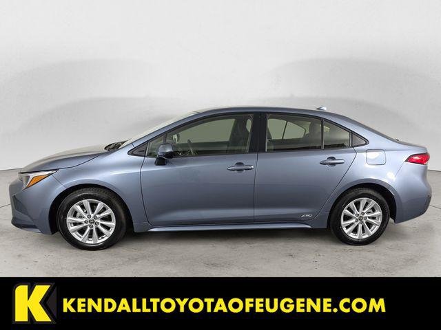 Certified Used 2025 CELESTITE GRAY ME. Toyota  image 8