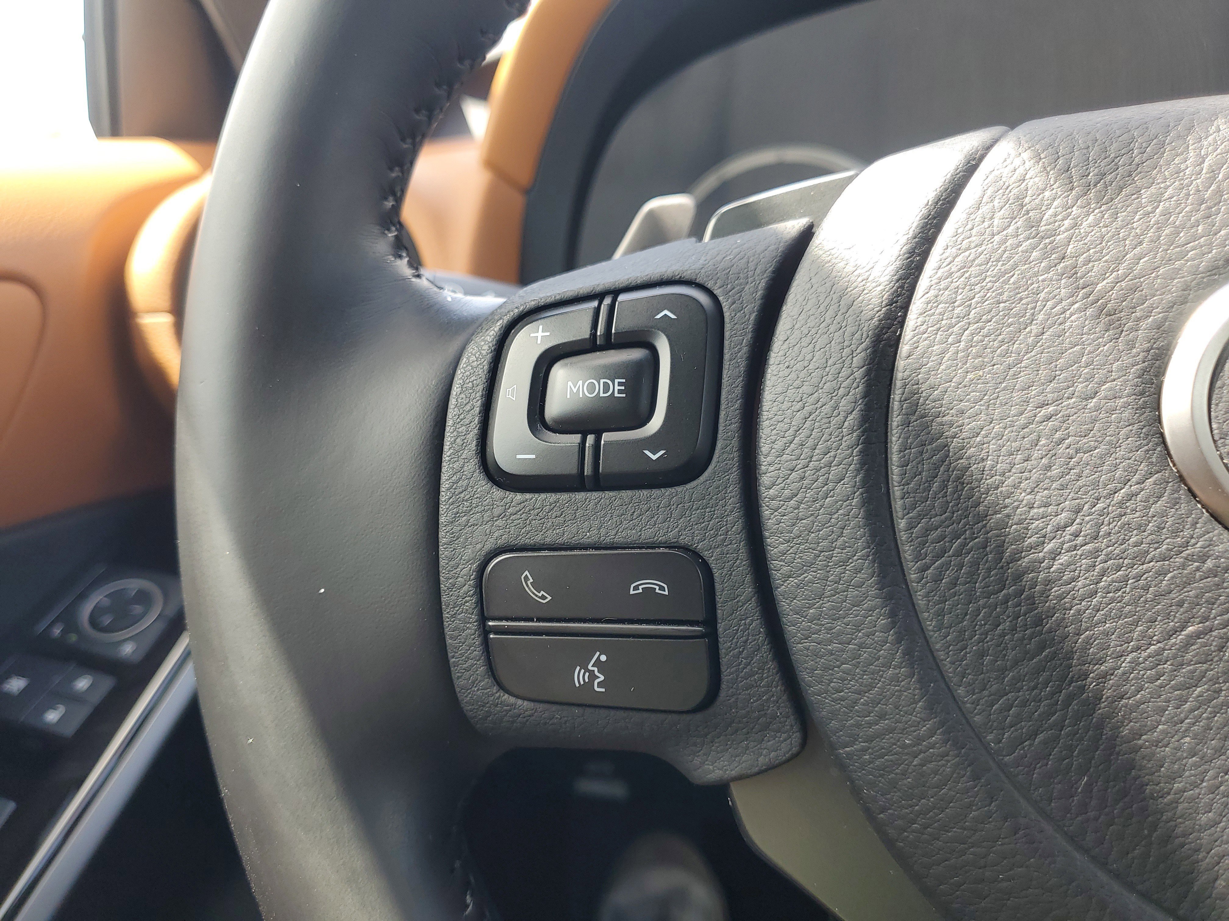 Certified Used 2024 WHITE NOVA GF. Lexus IS 350 F SPORT Design image 21