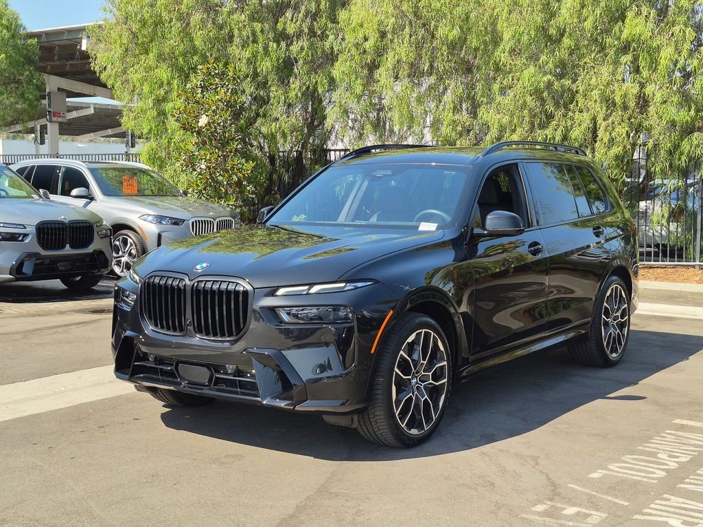 Used 2026 Black BMW xDrive40i image 2