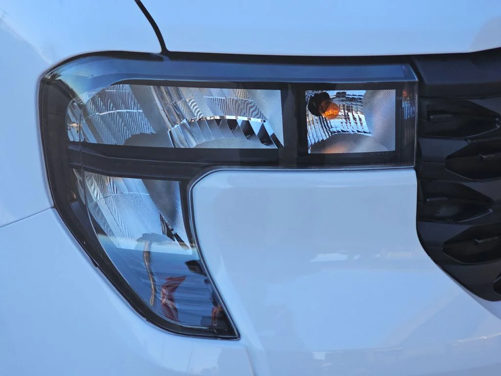 New 2026 Oxford White Ford XL image 33