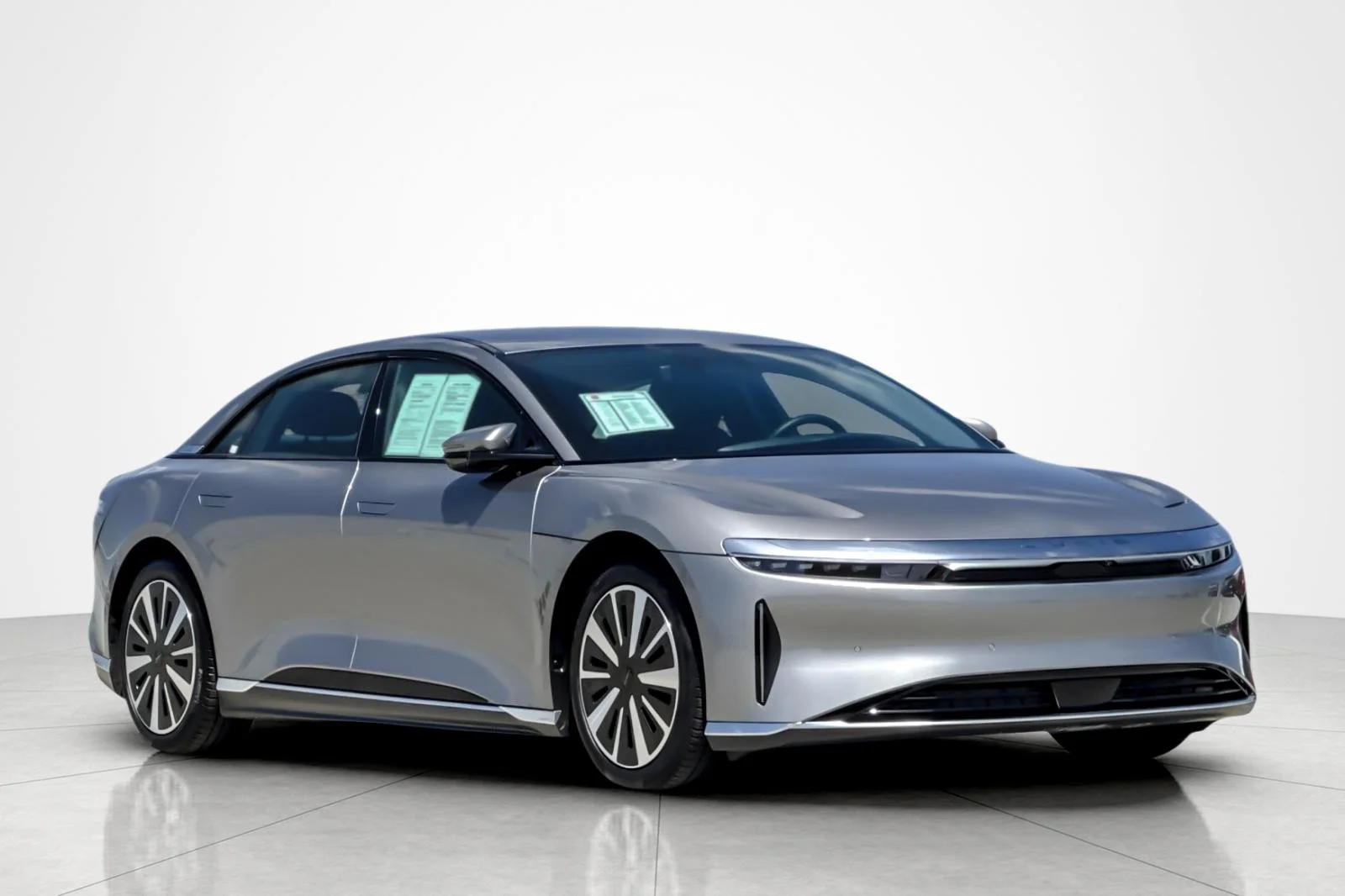 Used 2026 SILVER Lucid Touring image 7