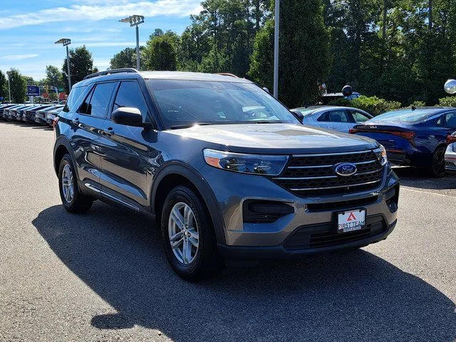 Used 2021 Gray Ford XLT image 4