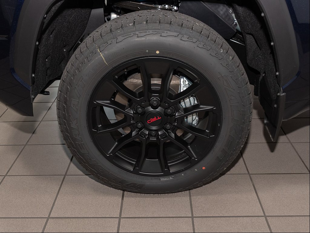 2026 Toyota Tundra Limited - Photo 5