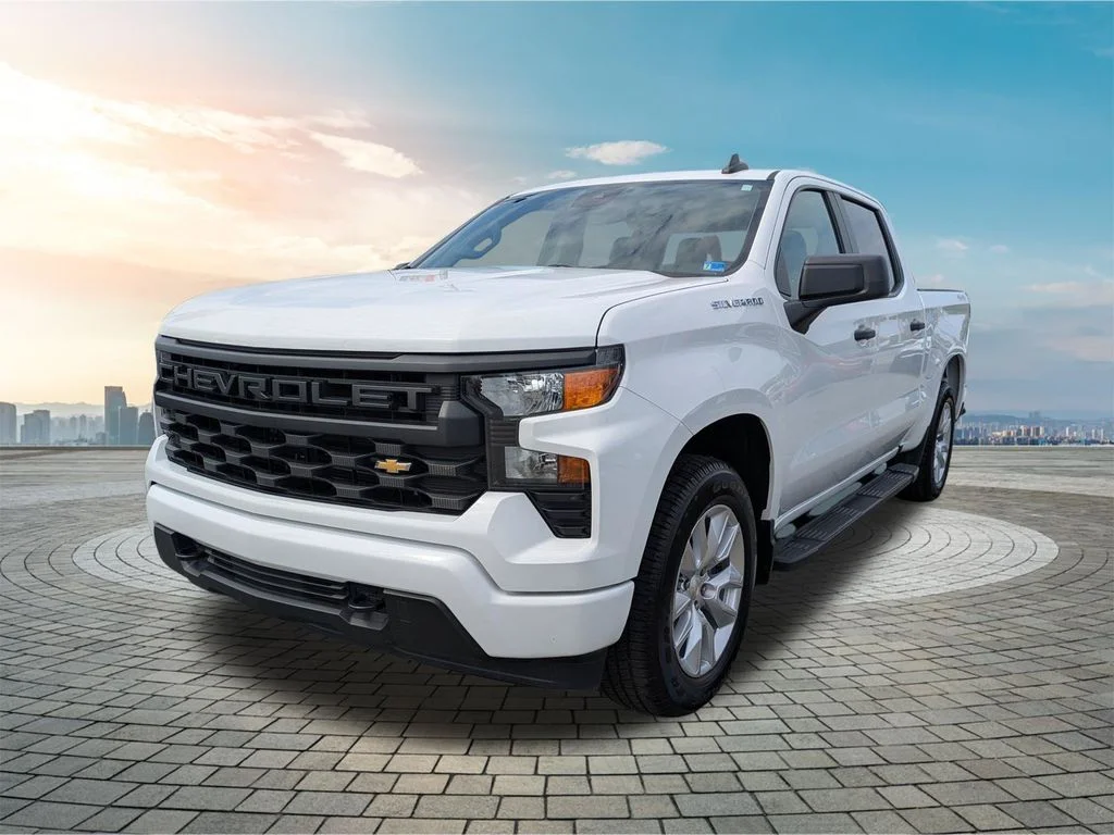 Used 2024 Summit White Chevrolet Custom image 9