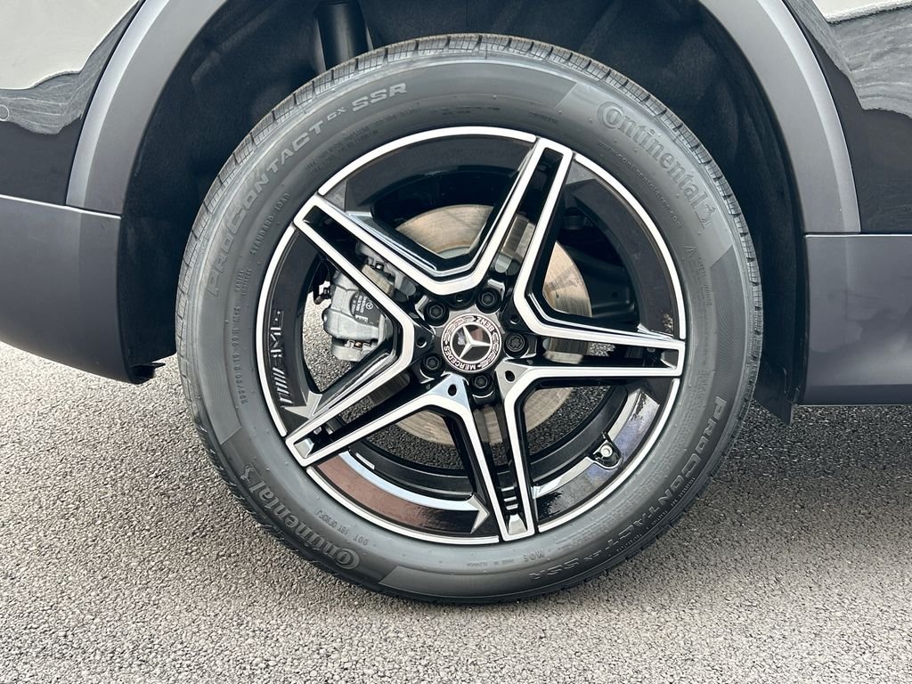 New 2026 Night Black Mercedes-Benz GLB 250 image 36
