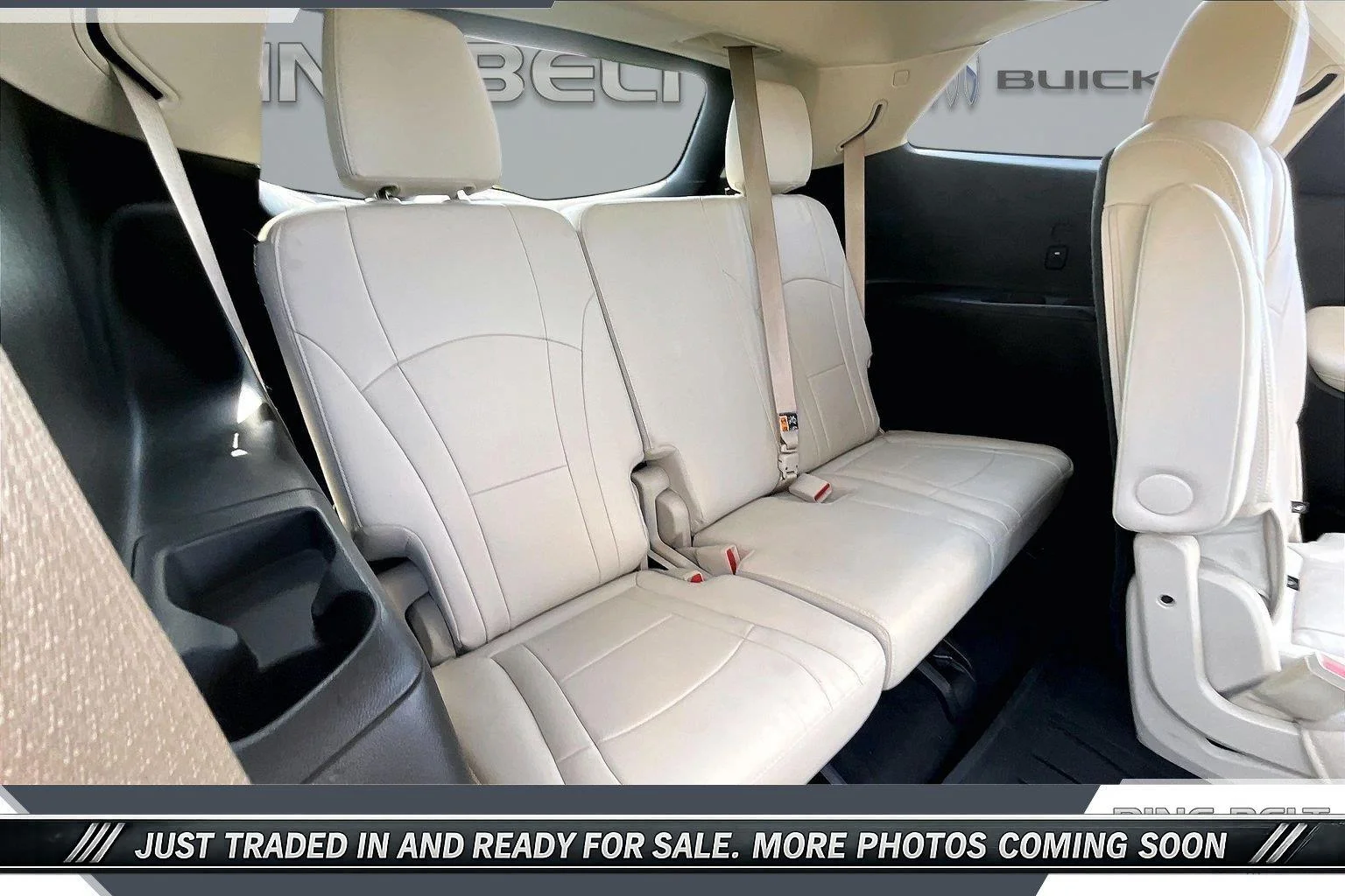 Used 2022 Summit White Buick Premium image 21