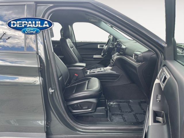 Used 2023 Green Metallic Ford XLT image 19
