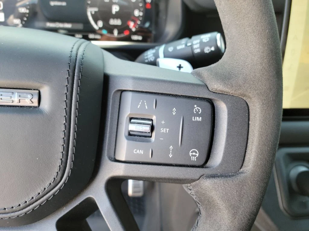 2023 Land Rover Defender V8 - Photo 20