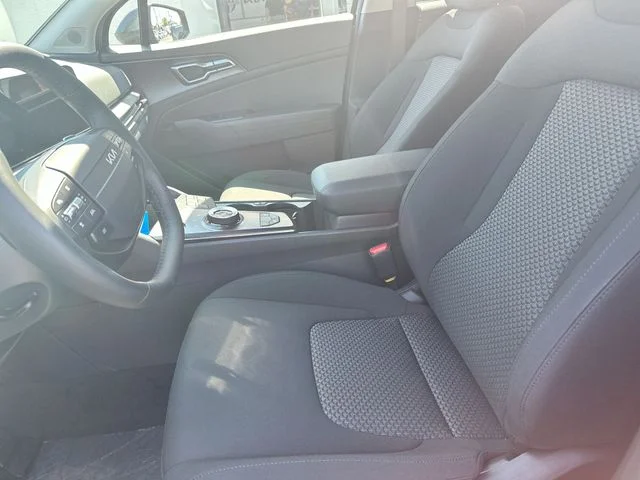 New 2027 Gravity Gray Kia S image 15