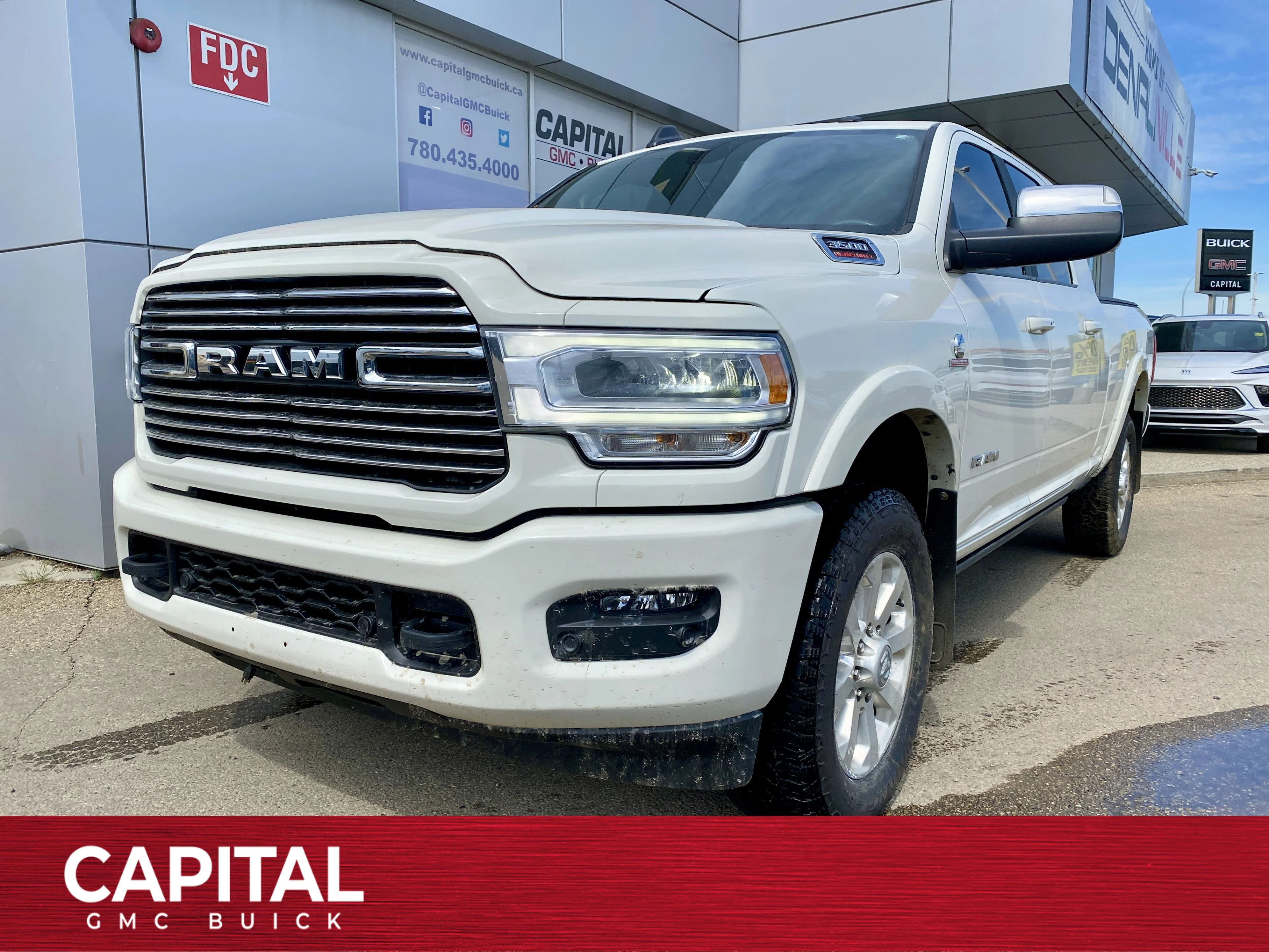 Used 2022 White Ram Laramie MEGA CAB * 12 DISPLAY * DIGITAL REARVIEW MIRROR * image 1