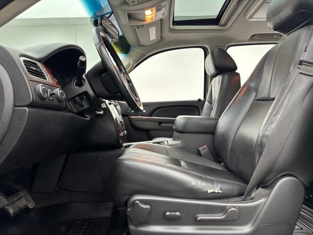 Used 2012 SILVER ICE METALLIC Chevrolet LT image 17