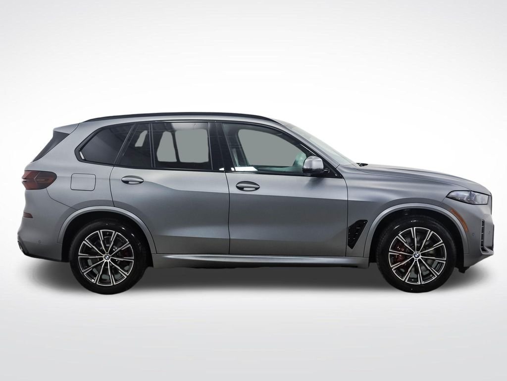 New 2026 Gray Metallic BMW xDrive50e image 6