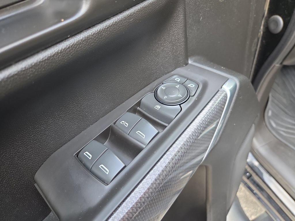 2021 Chevrolet Silverado 1500 Custom - Photo 28