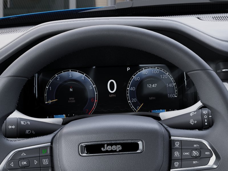 New 2026 Hydro Blue Pearl-Coat Exterior Paint Jeep Limited image 17