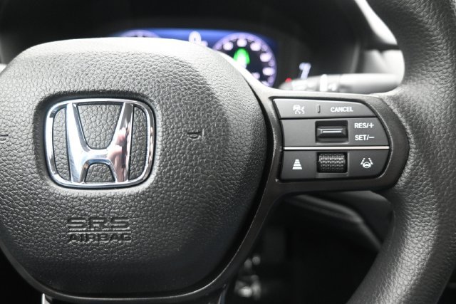New 2026 Platinum White Pearl Honda LX image 18