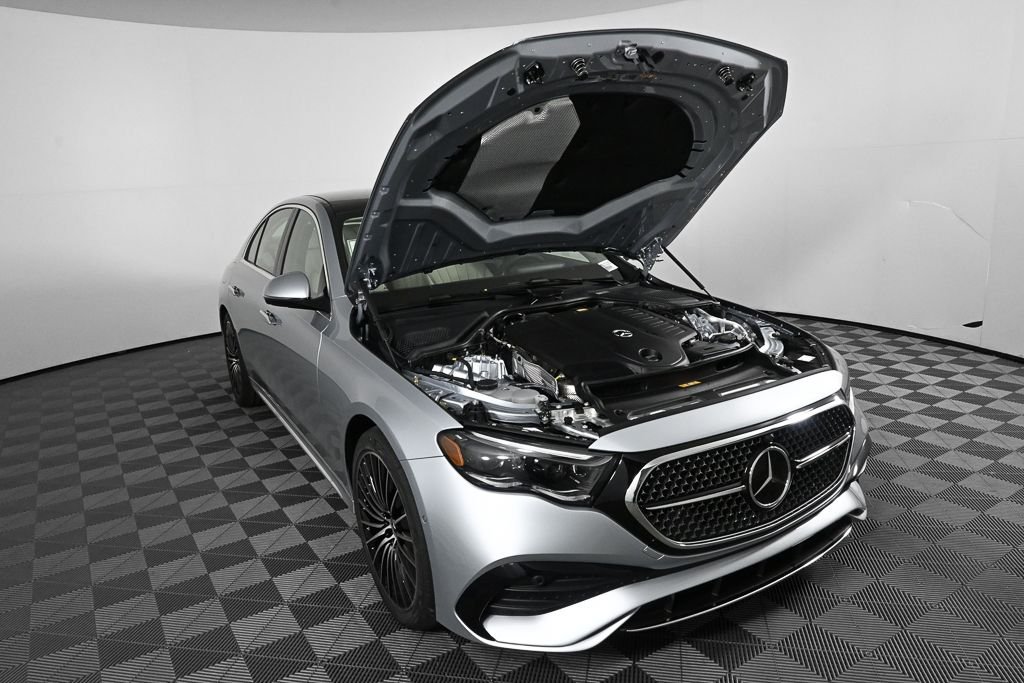 New 2026 Cirrus Silver Metallic Mercedes-Benz E 450 image 32