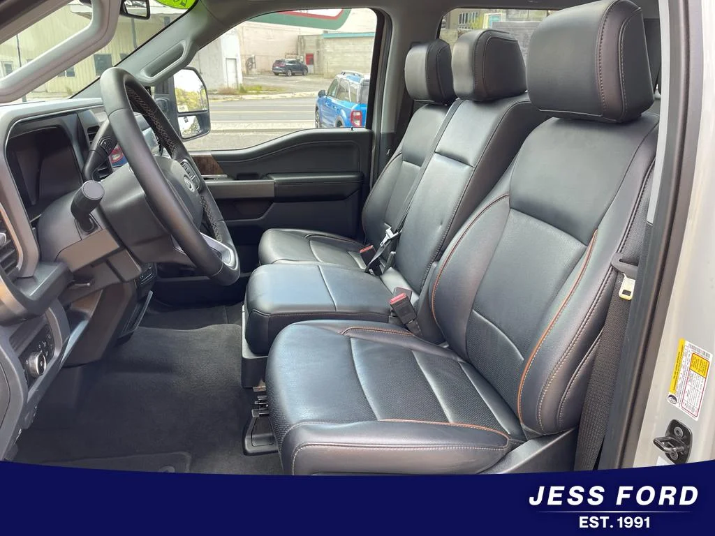 2025 Ford F-350 Super Duty Lariat - Photo 12