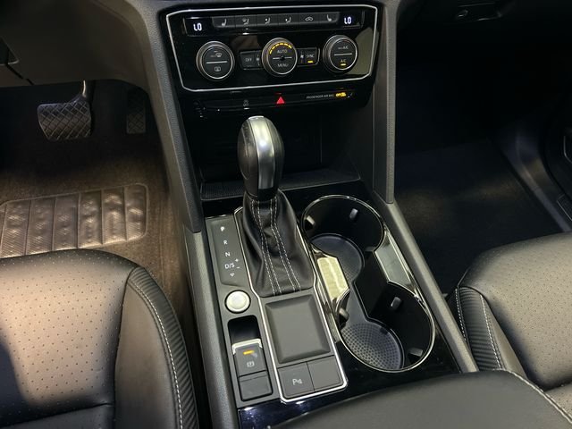 Certified Used 2023 Gray Volkswagen 3.6L V6 SE w/Technology image 28