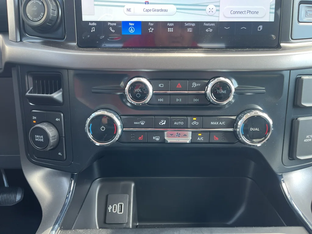 New 2026 Marsh Gray Ford XLT image 17