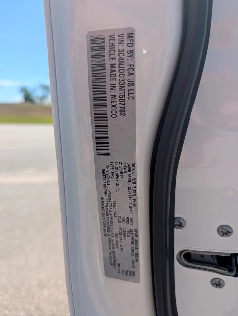 Used 2021 White Jeep Trailhawk image 30