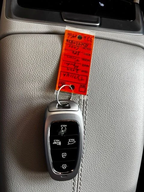 Used 2024 Gray Hyundai SEL image 13