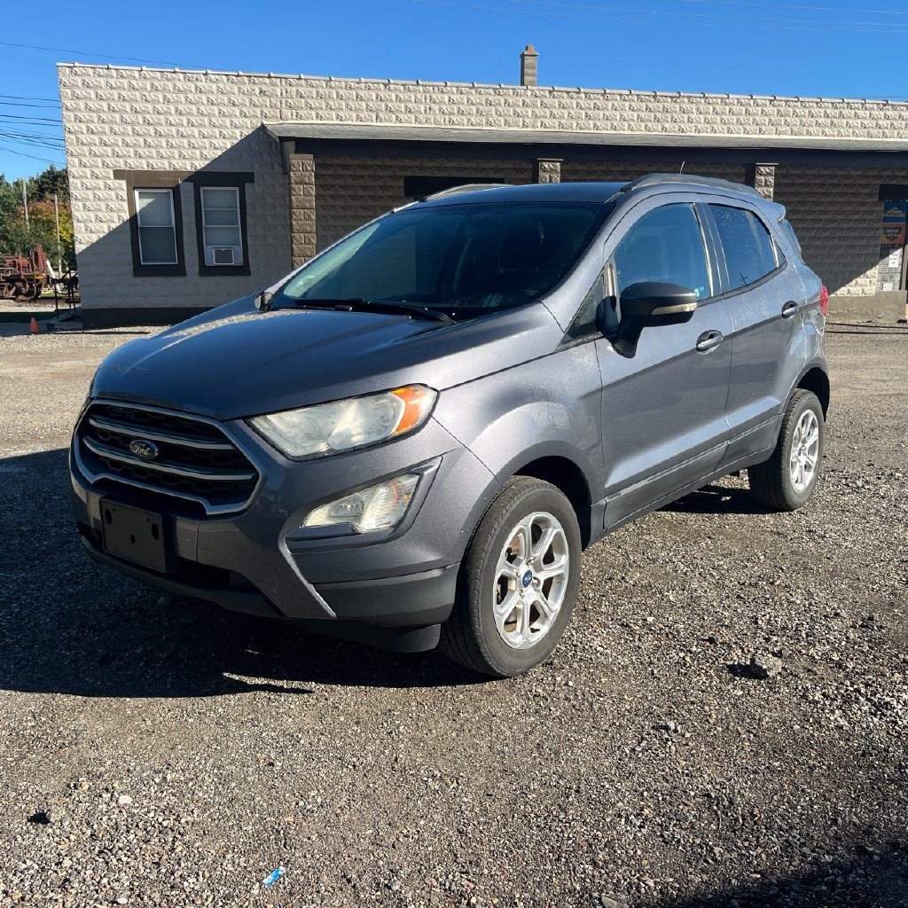 Used 2018 Smoke Metallic Ford SE image 4