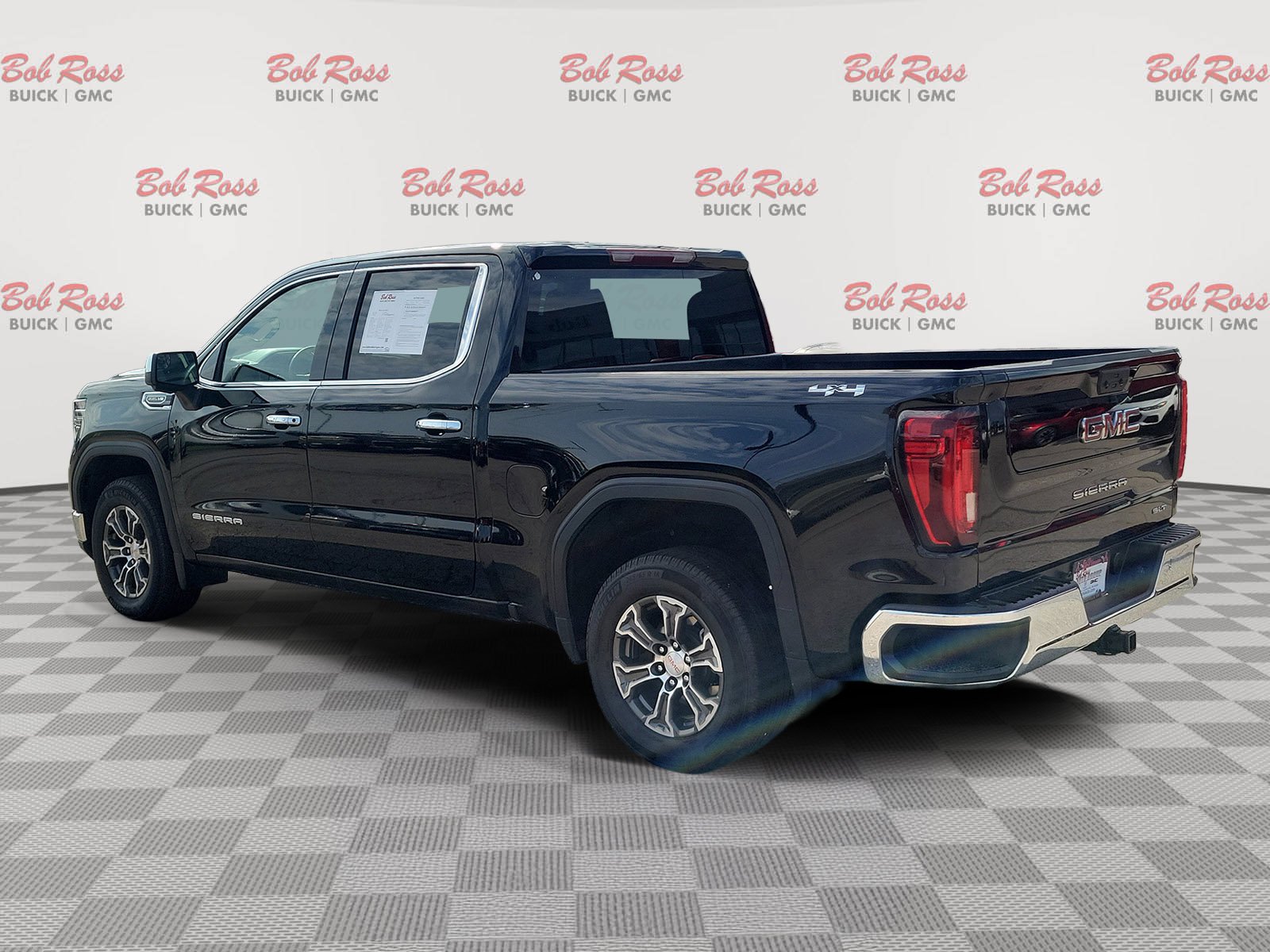 Certified Used 2026 Onyx Black GMC SLT image 3