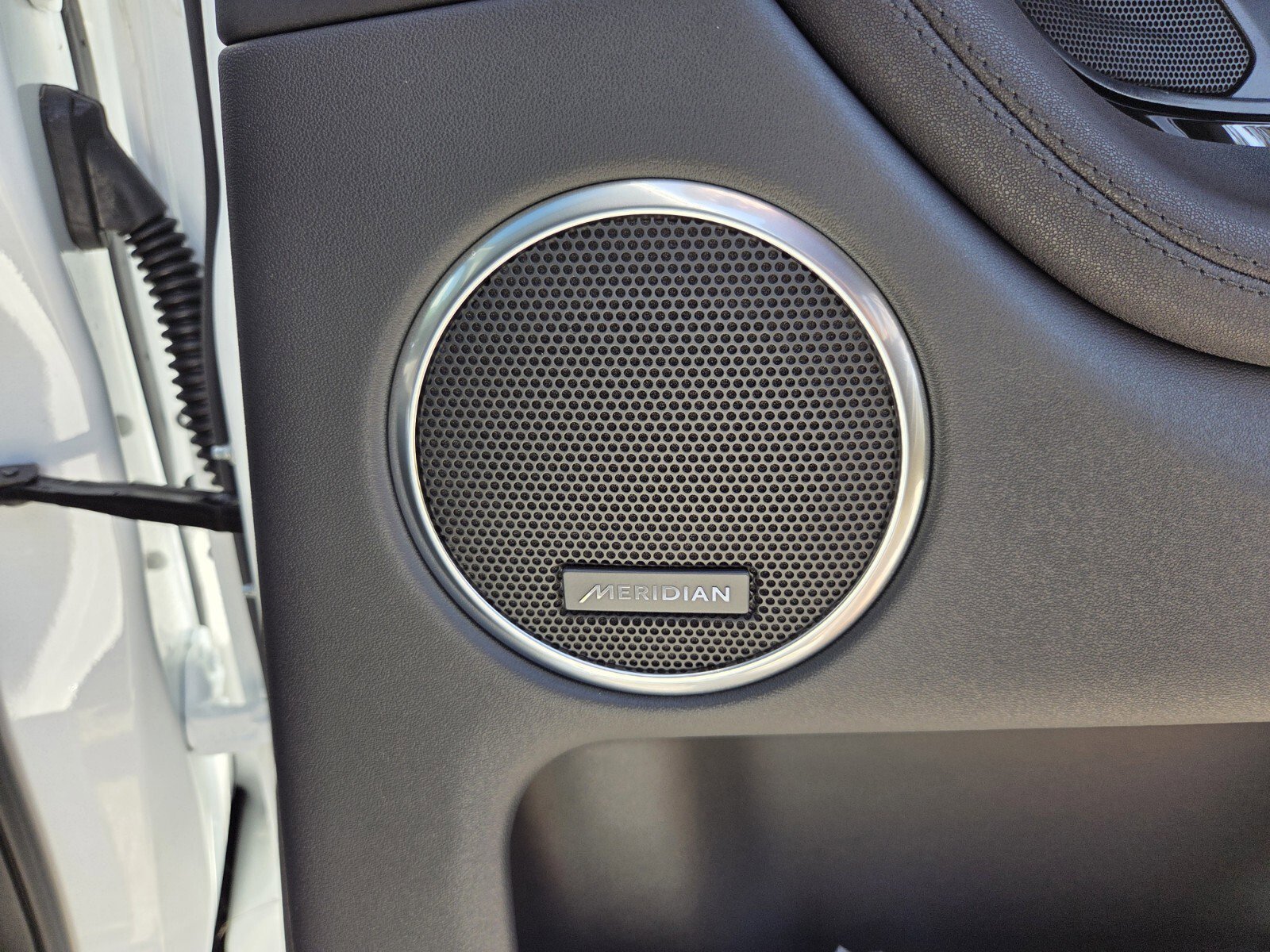 2025 Land Rover Discovery Sport S - Photo 25