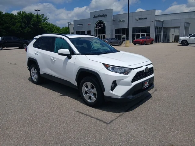 2021 Toyota RAV4 XLE