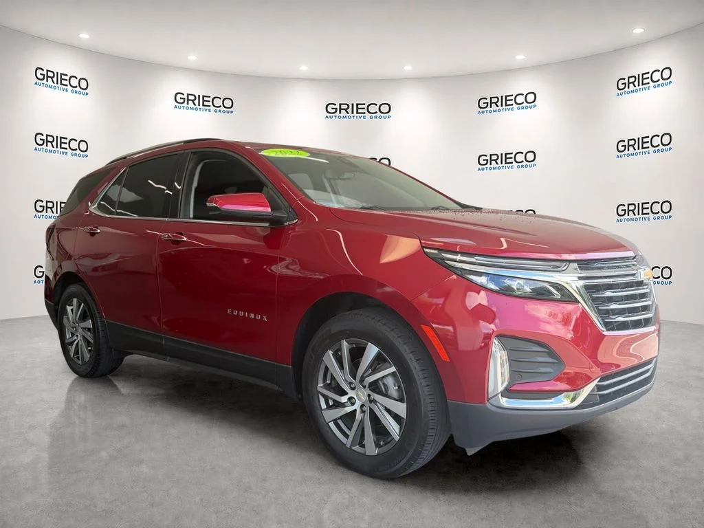 Used 2022 Red Chevrolet Premier image 1