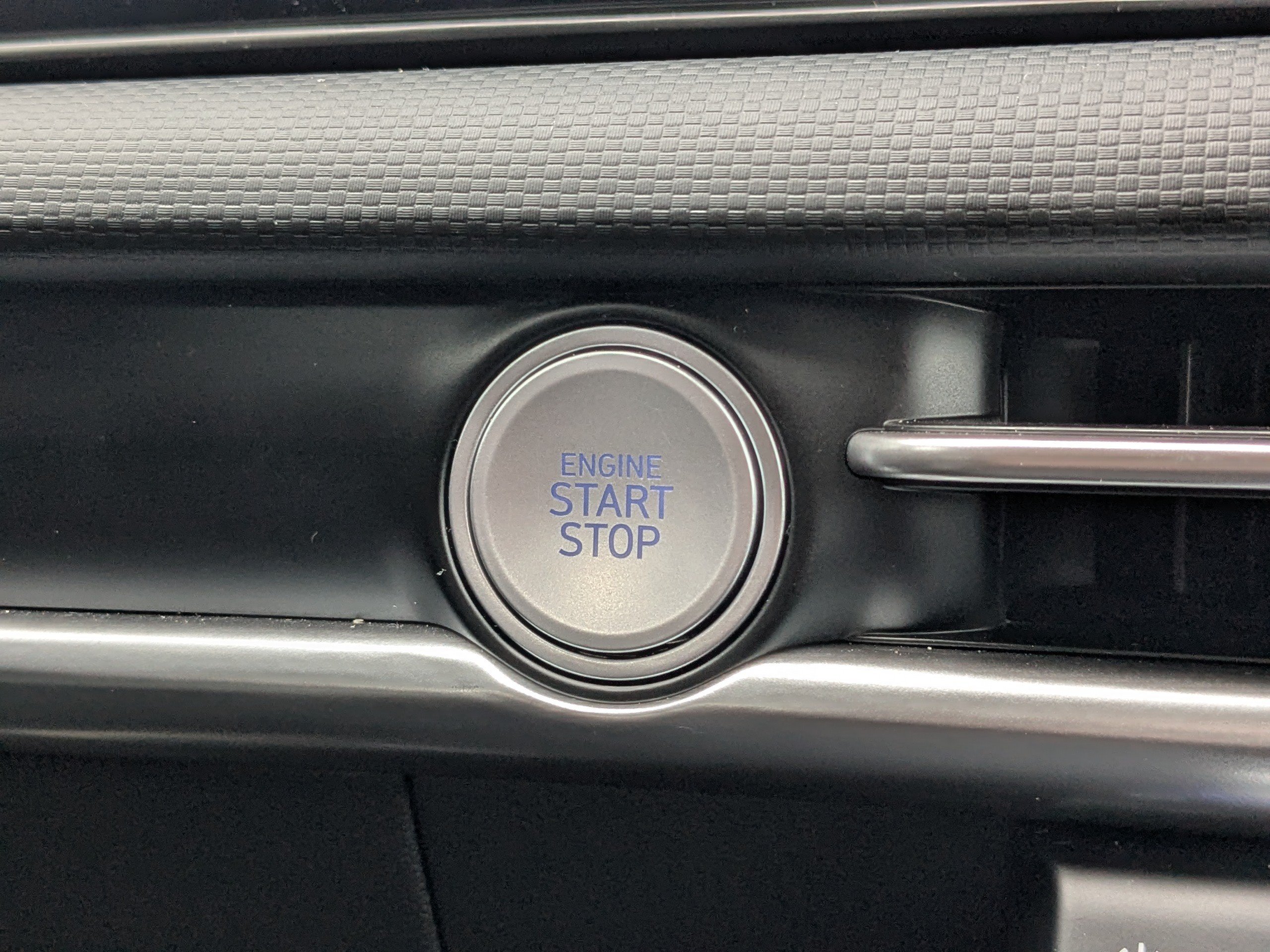 New 2026 Shimmering Silver Hyundai SE image 33