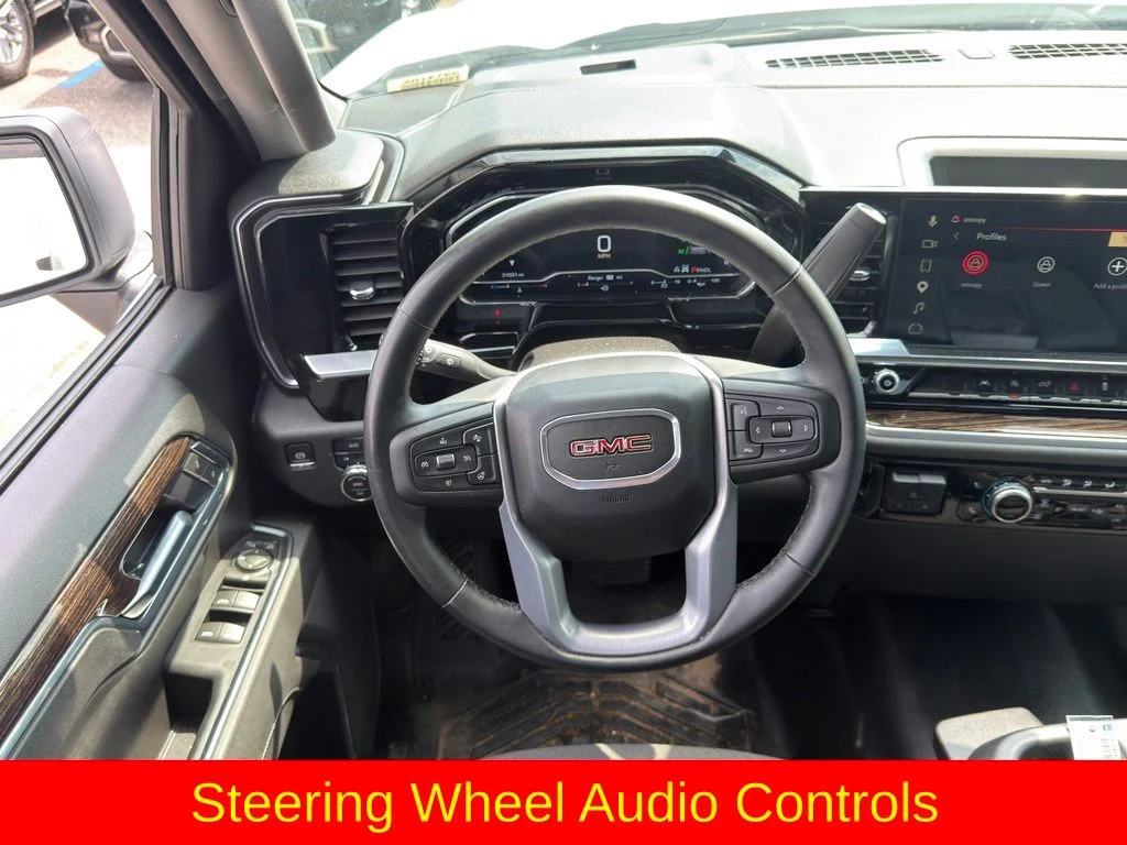 Used 2025 White GMC Elevation image 21