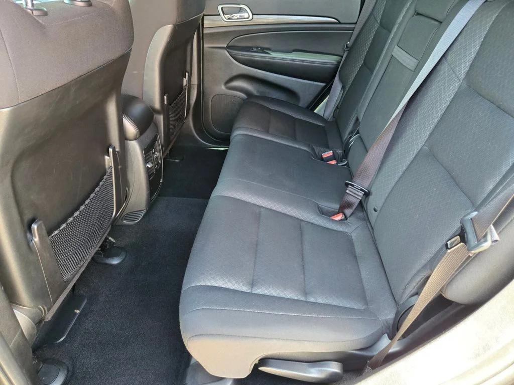 Used 2019 Gray Jeep Laredo E image 12