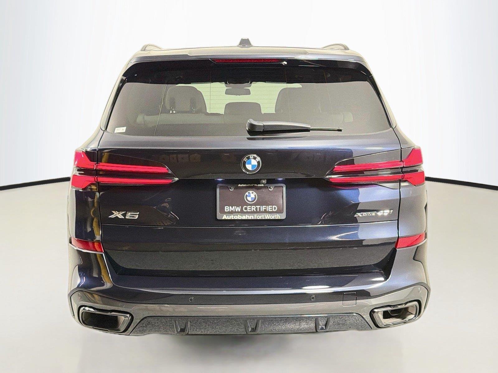 Certified Used 2024 Carbon Black Metallic BMW xDrive40i image 6