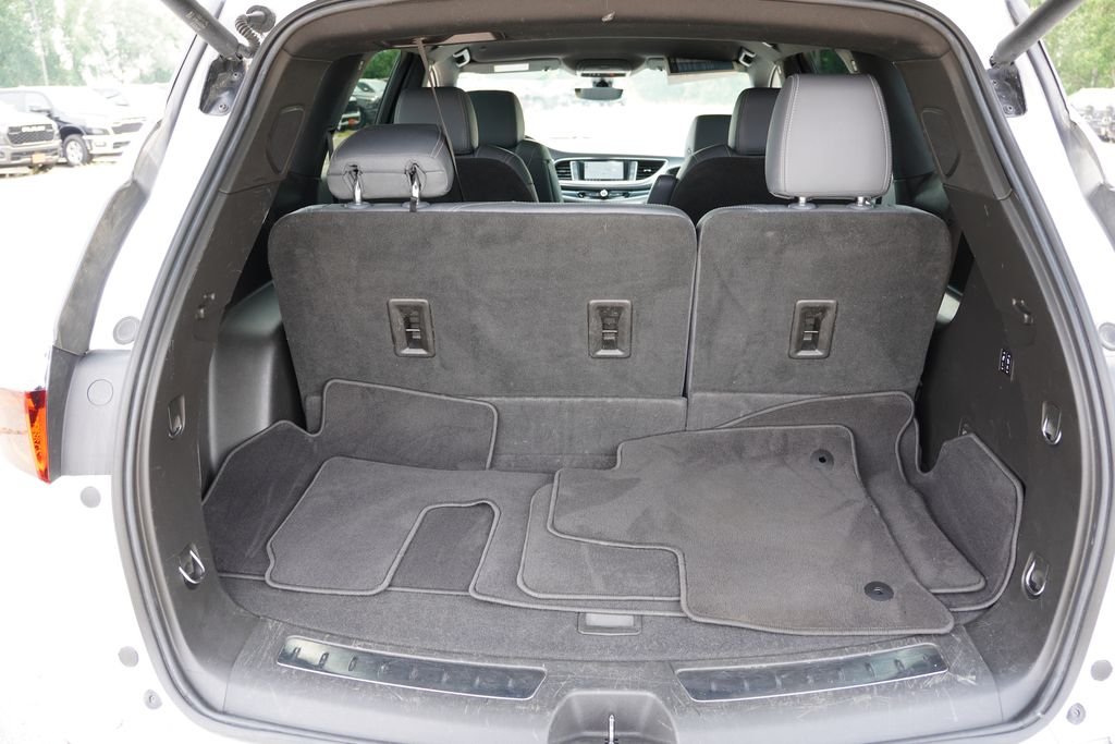 Used 2022 Summit White Buick Premium Group image 22