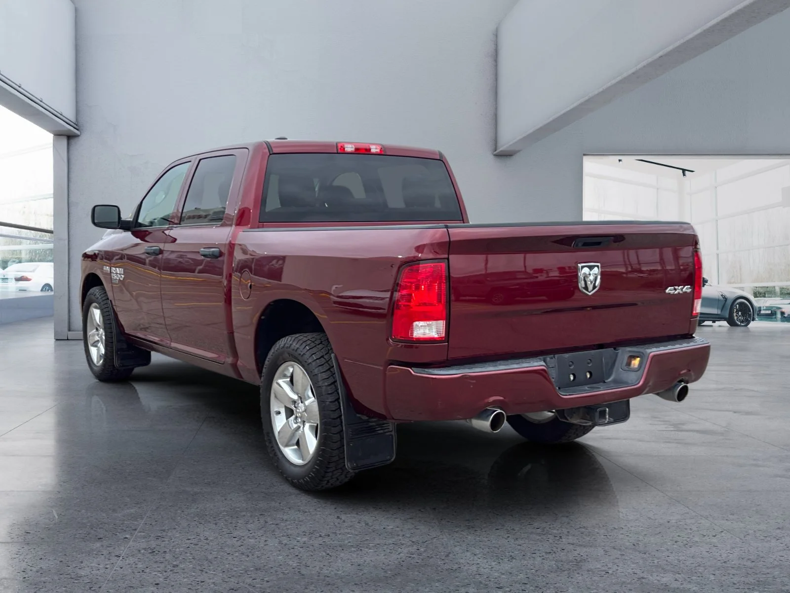 Used 2019 RED PEARL Ram Express image 3