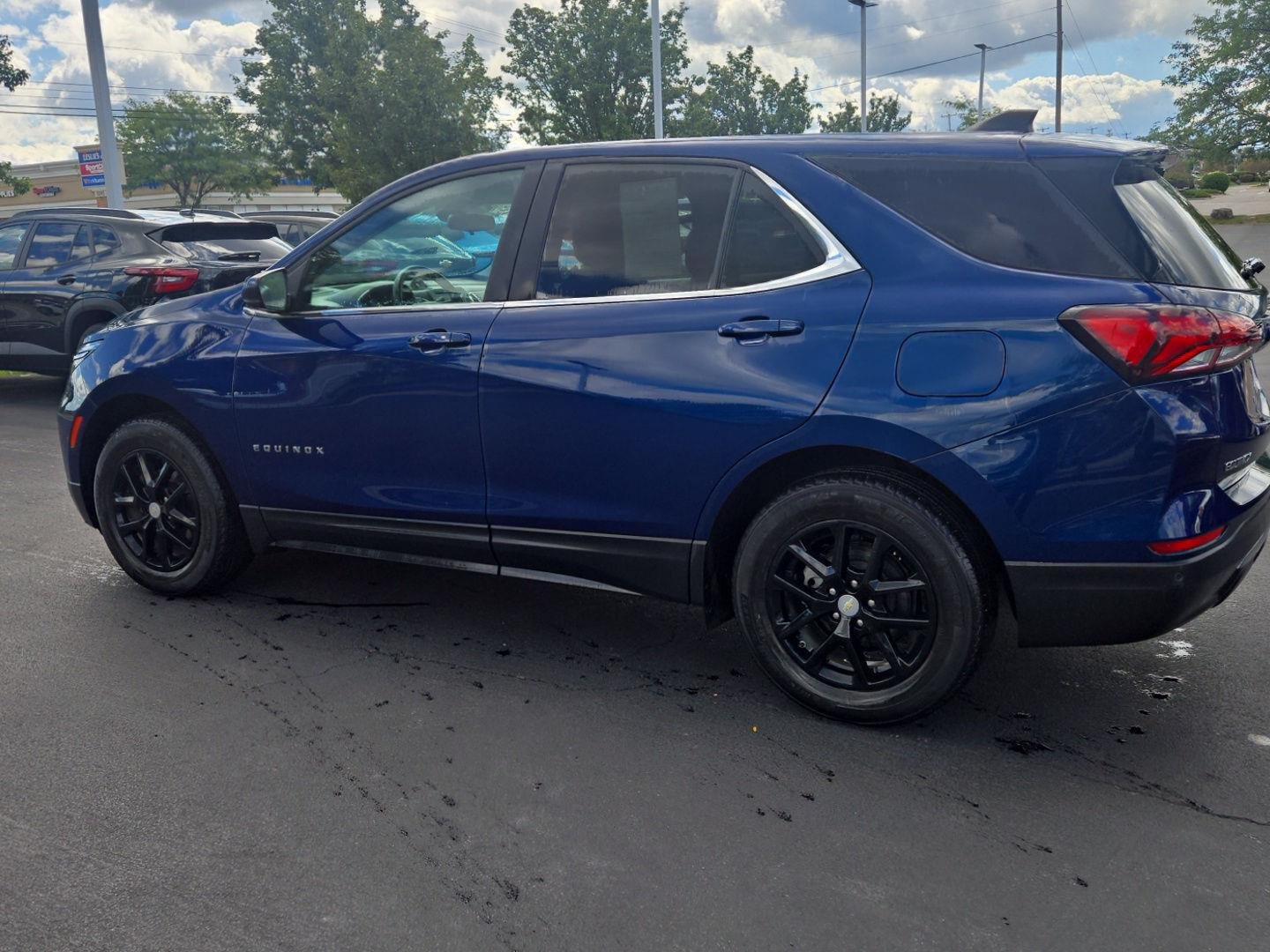 Used 2022 Blue Glow Metallic Chevrolet LT image 4