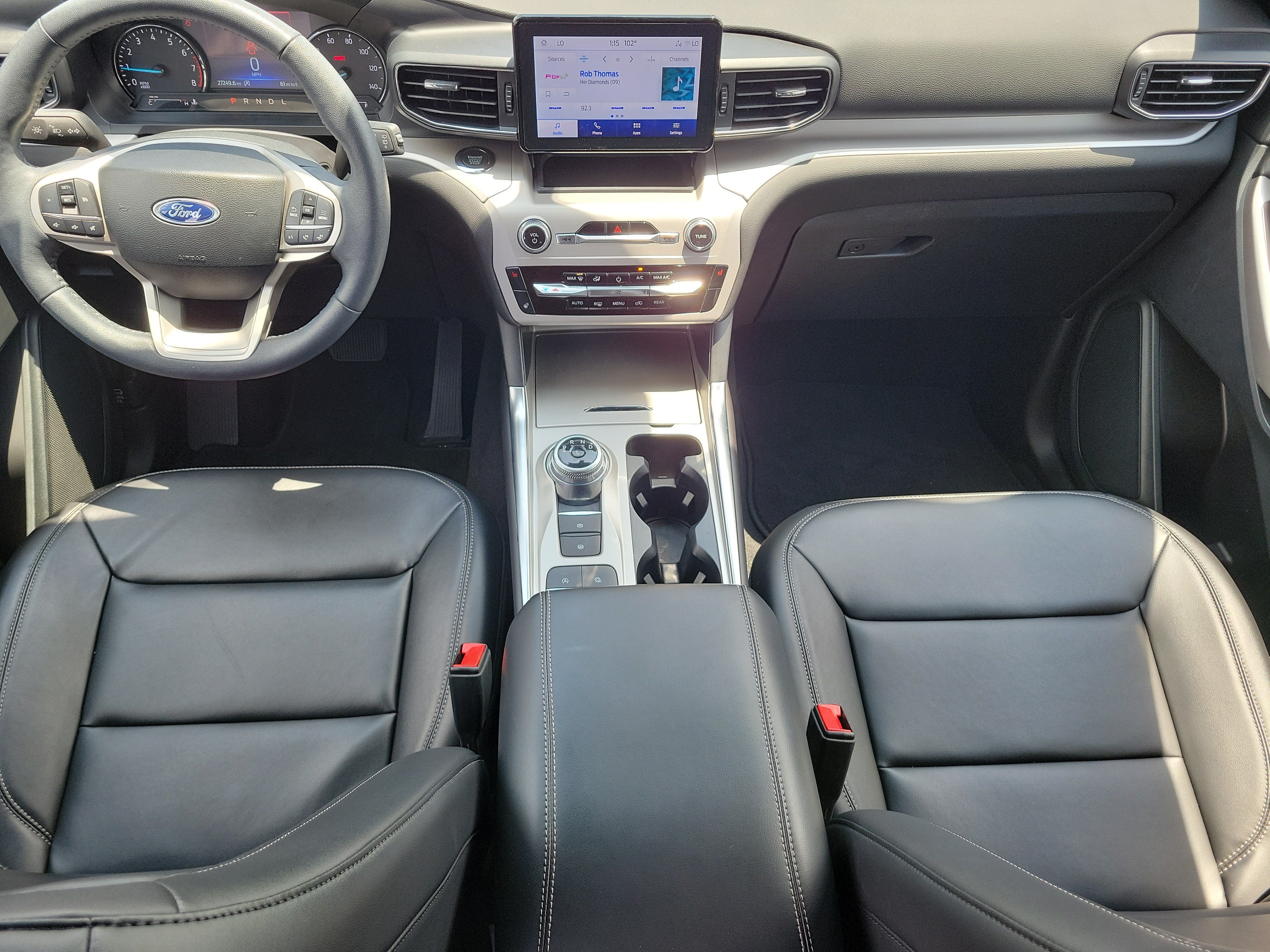 Used 2024 Gray Metallic Ford XLT image 17