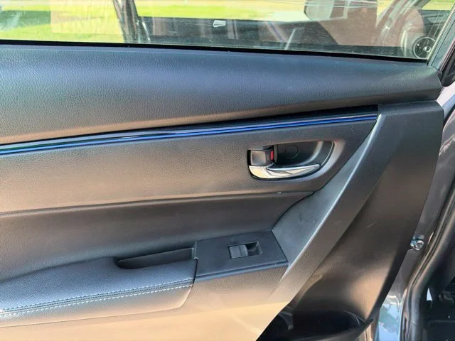 Used 2019 Gray Toyota SE image 24