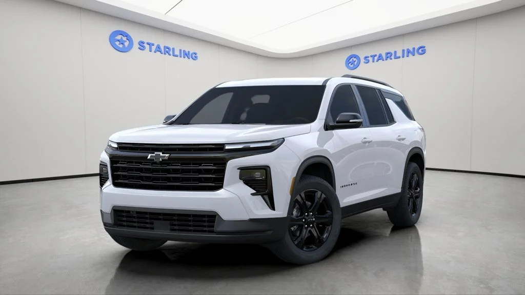 2027 Chevrolet Traverse LT - Photo 7