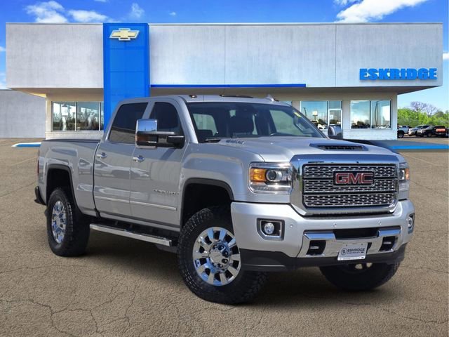 QUICKSILVER METALLIC 2019 GMC Sierra 2500HD Denali Crew Cab 4WD Pickup Truck Four-Wheel Drive