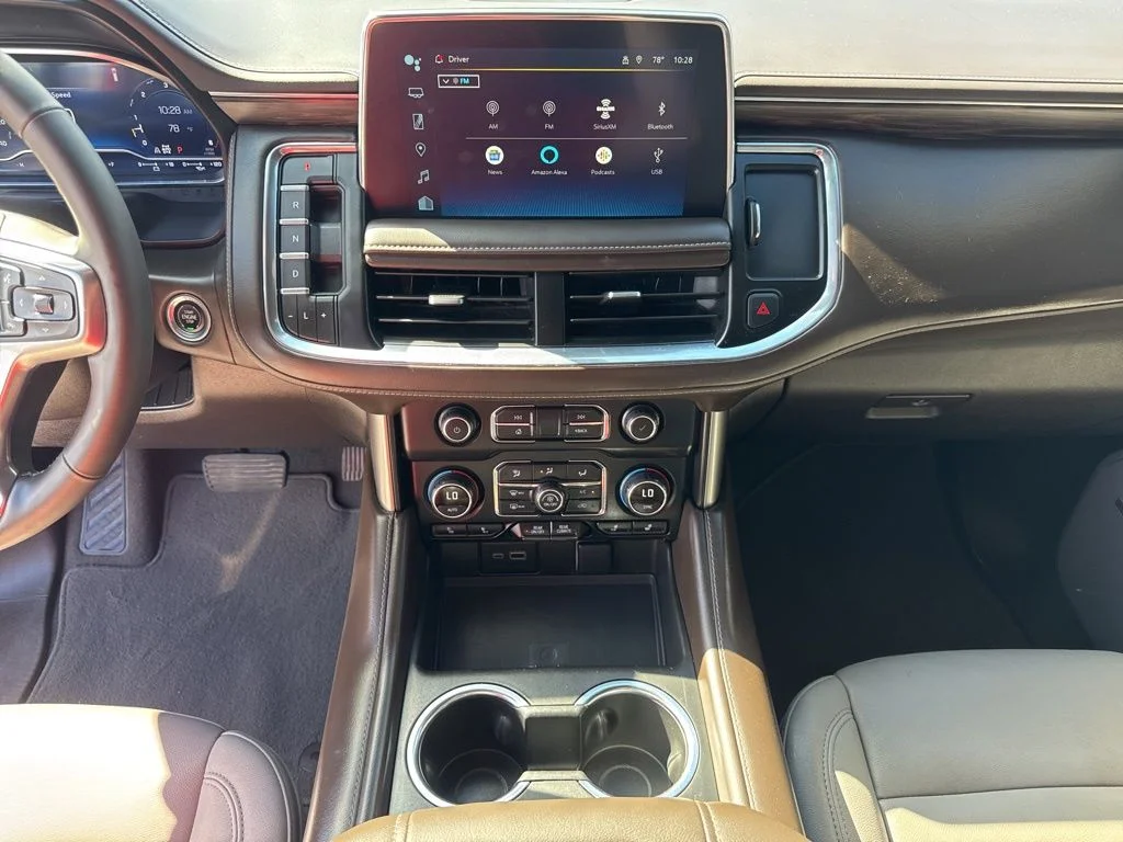 Used 2023 Red Chevrolet Z71 image 53